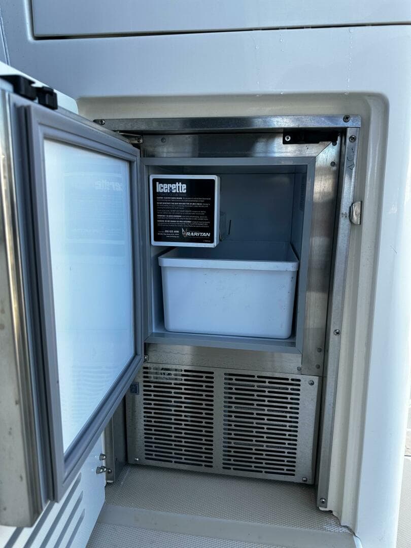 2014 Sabre 42 Salon Express — photo 33