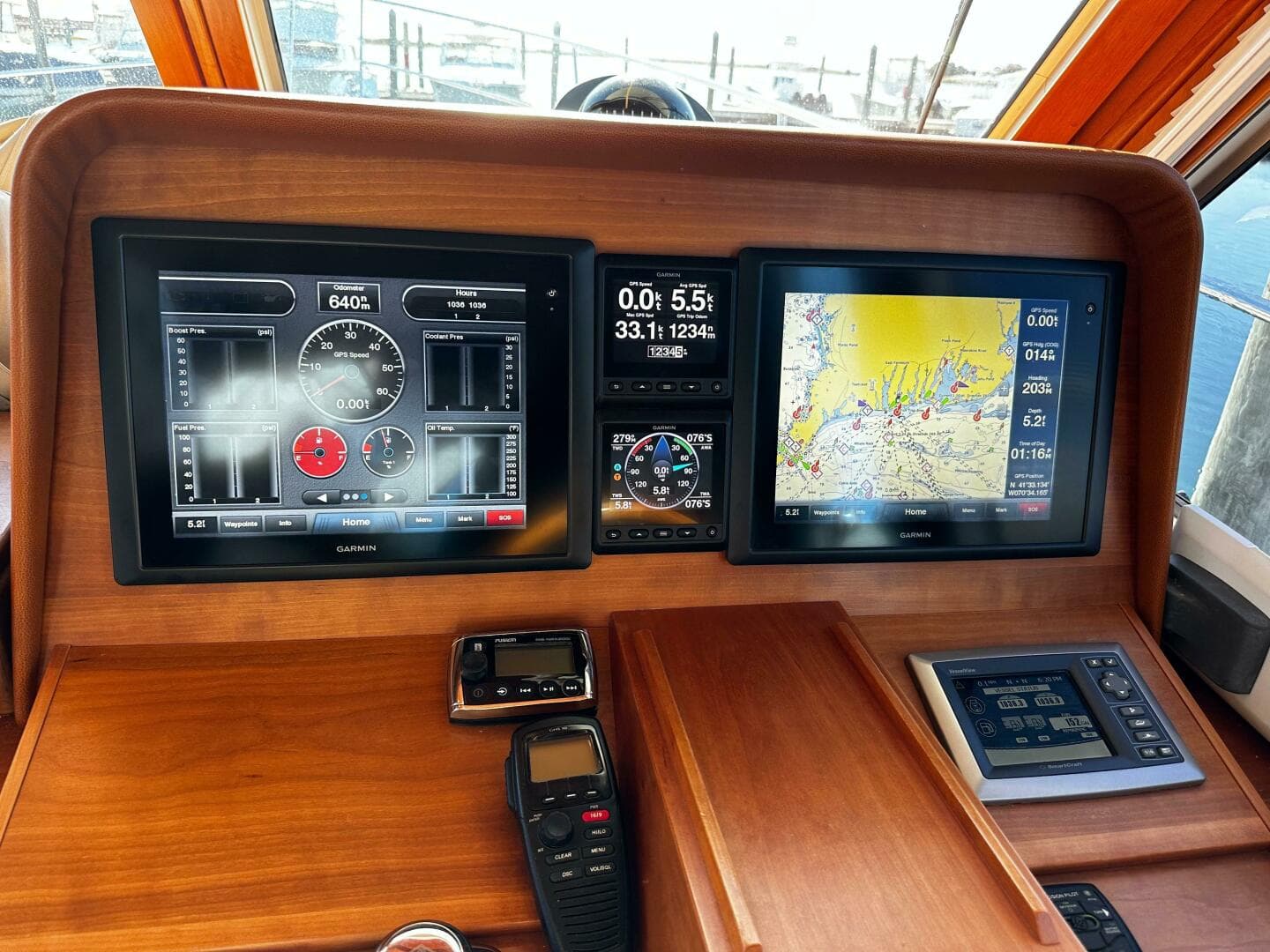 2014 Sabre 42 Salon Express — photo 18