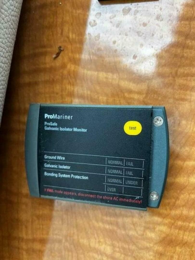 2004 Regal Commodore — photo 18