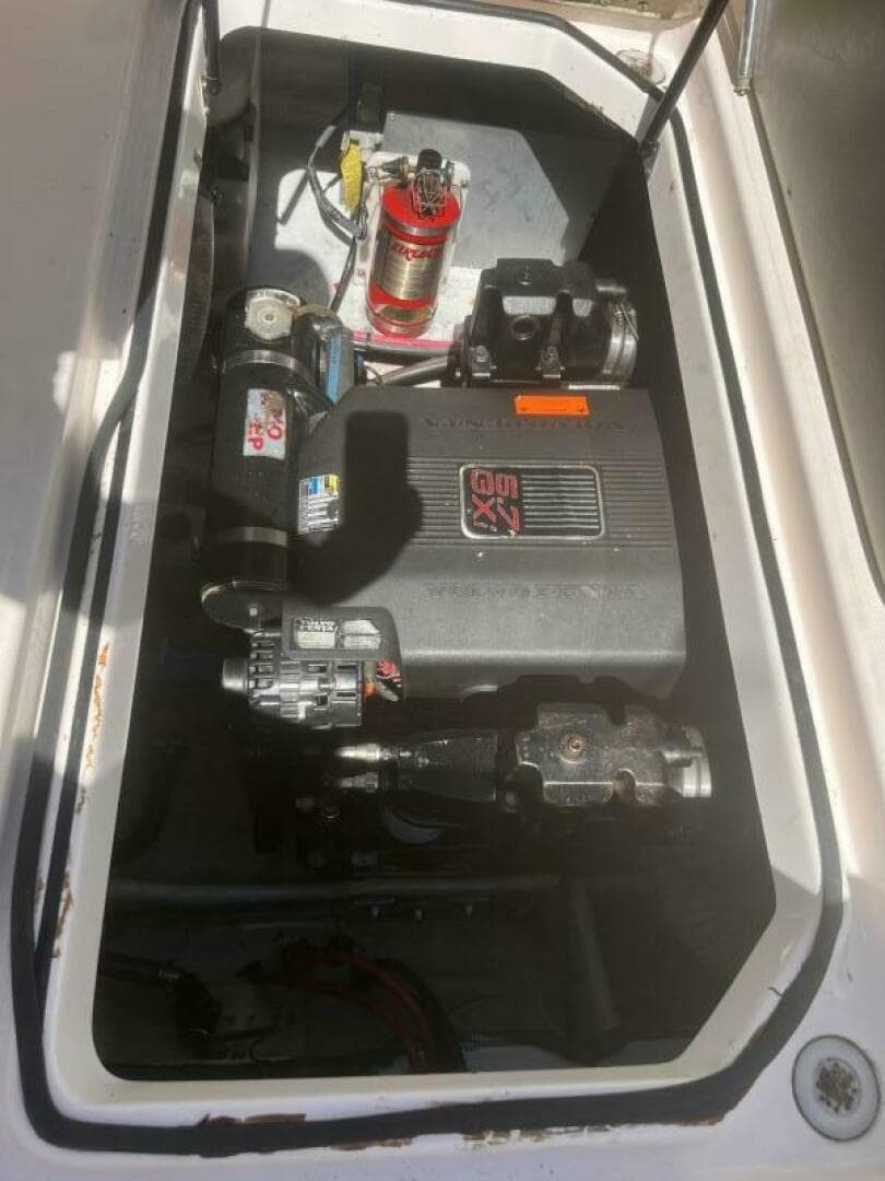 2004 Regal Commodore — photo 35