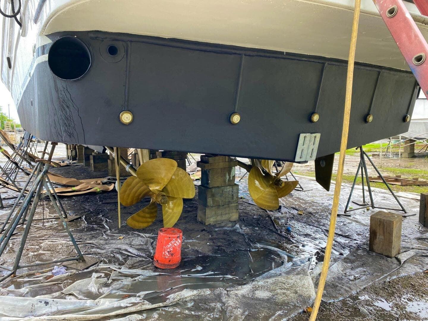 1998 Tarrab Yachts Tarrab 88 — photo 32