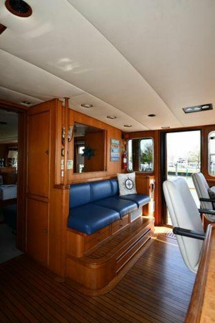 1986 Lowland 64 Pilot House Long Range — photo 88