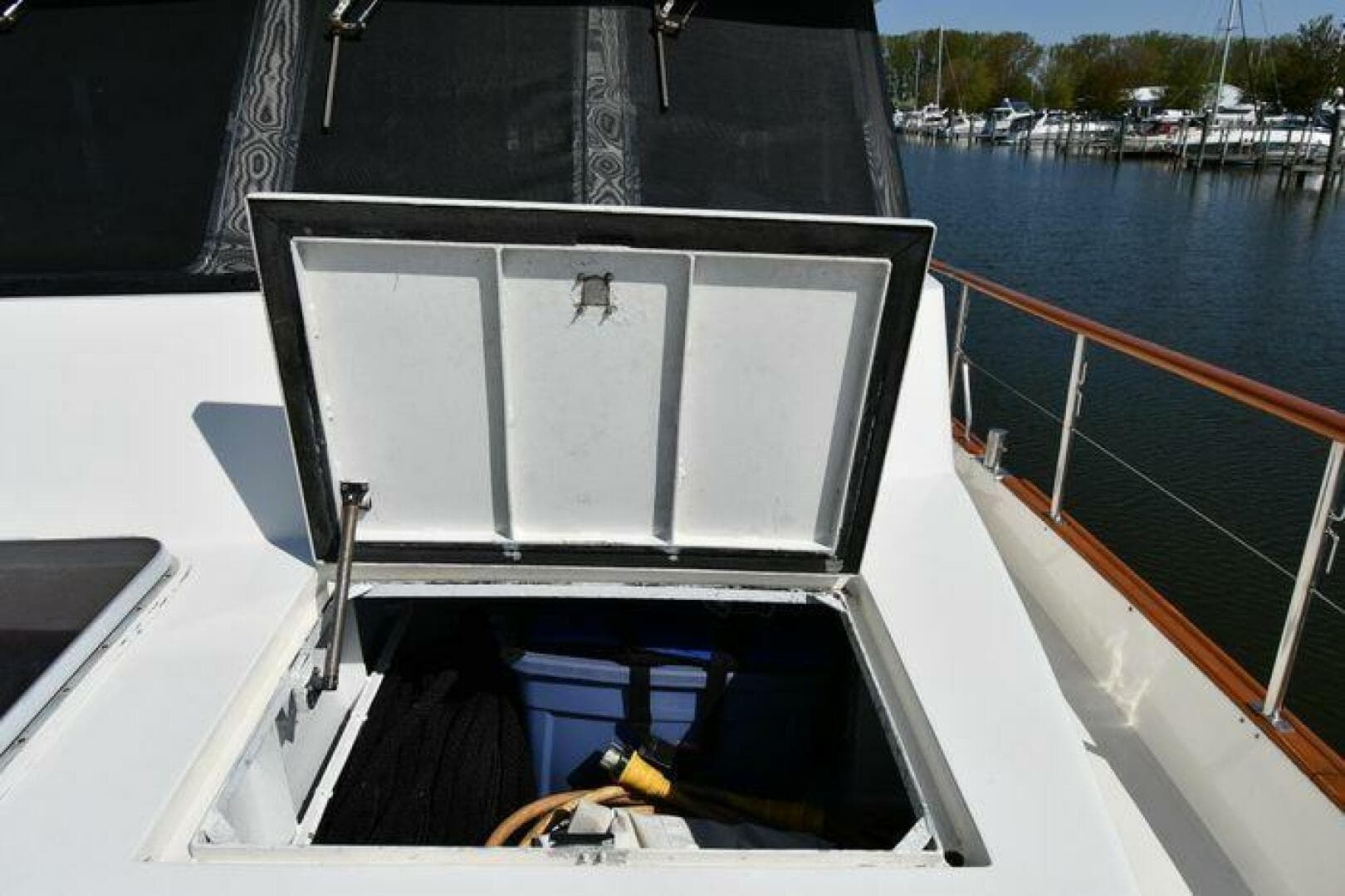 1986 Lowland 64 Pilot House Long Range — photo 202