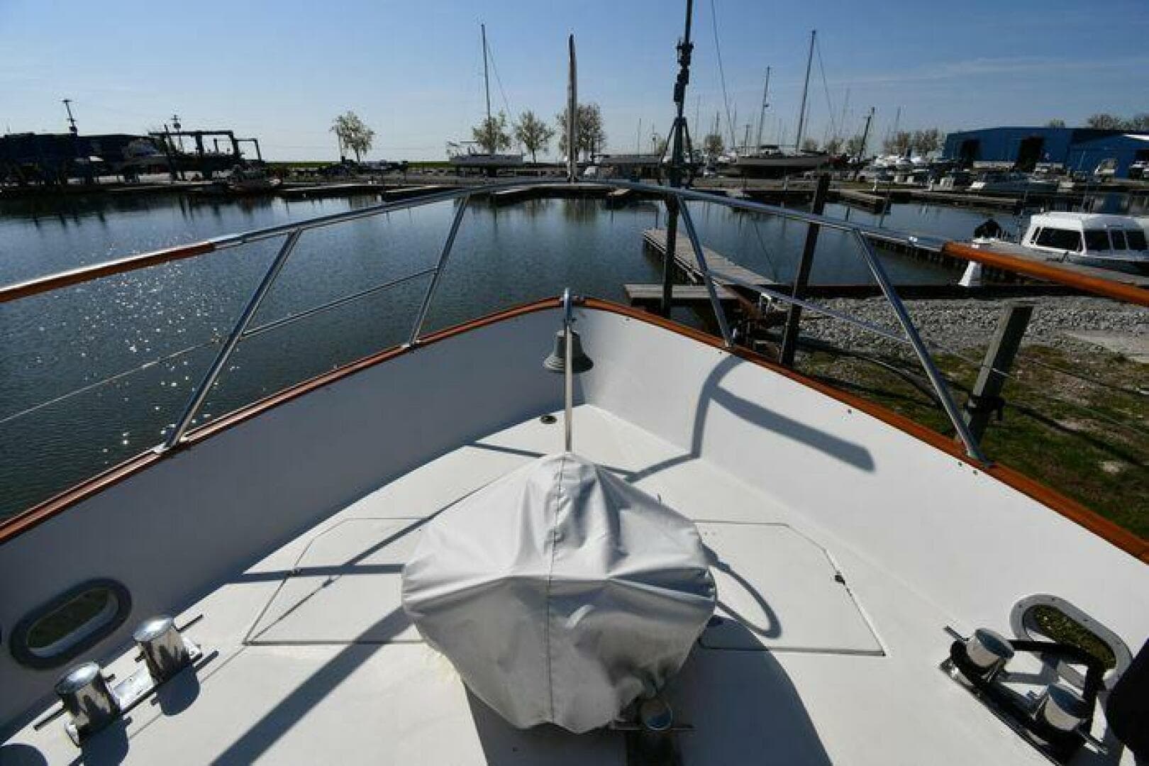 1986 Lowland 64 Pilot House Long Range — photo 12