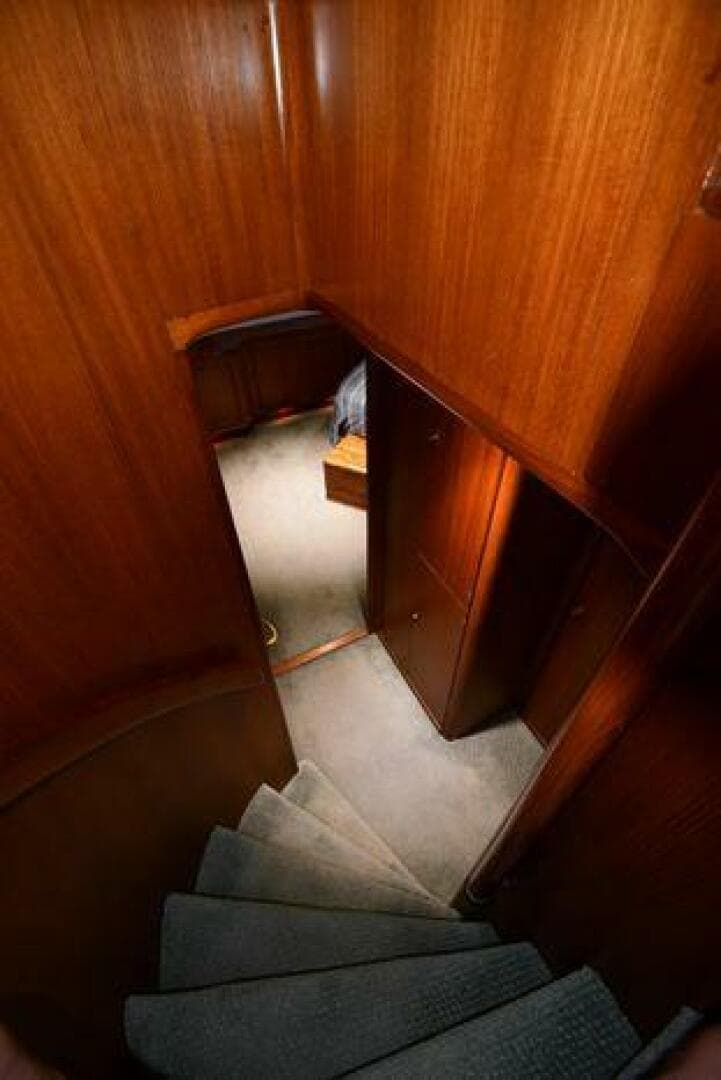 1986 Lowland 64 Pilot House Long Range — photo 137