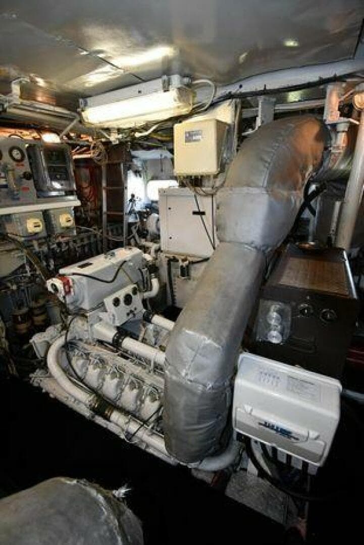 1986 Lowland 64 Pilot House Long Range — photo 153