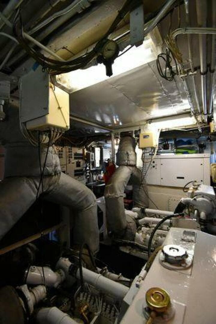 1986 Lowland 64 Pilot House Long Range — photo 166