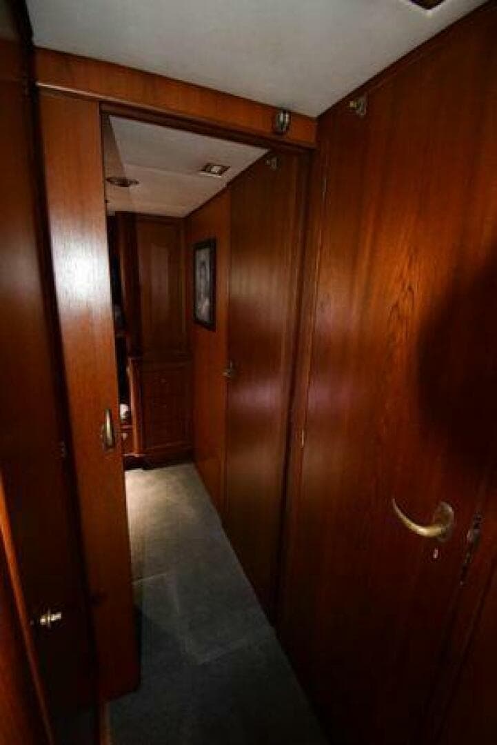 1986 Lowland 64 Pilot House Long Range — photo 135