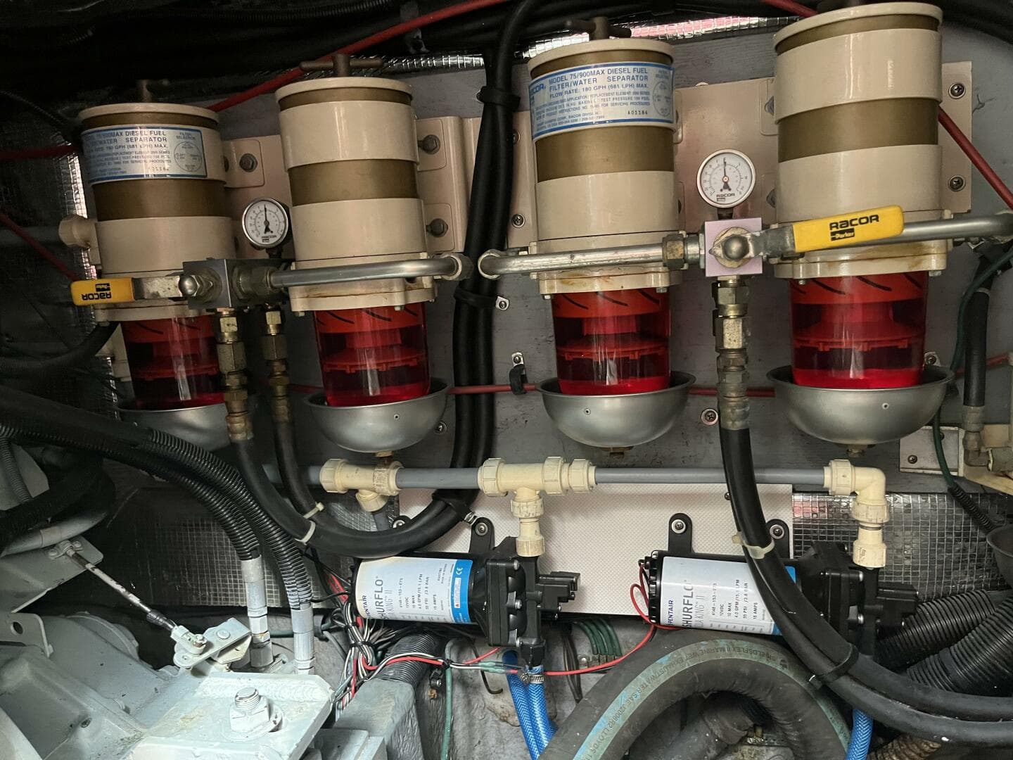 1997 Sea Ray 420 Aft Cabin — photo 117