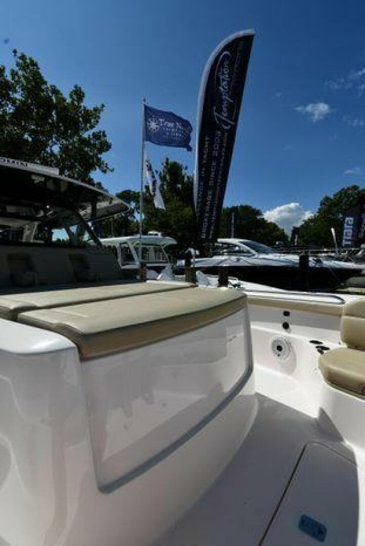 2019 Pursuit S 408 Sport — photo 48