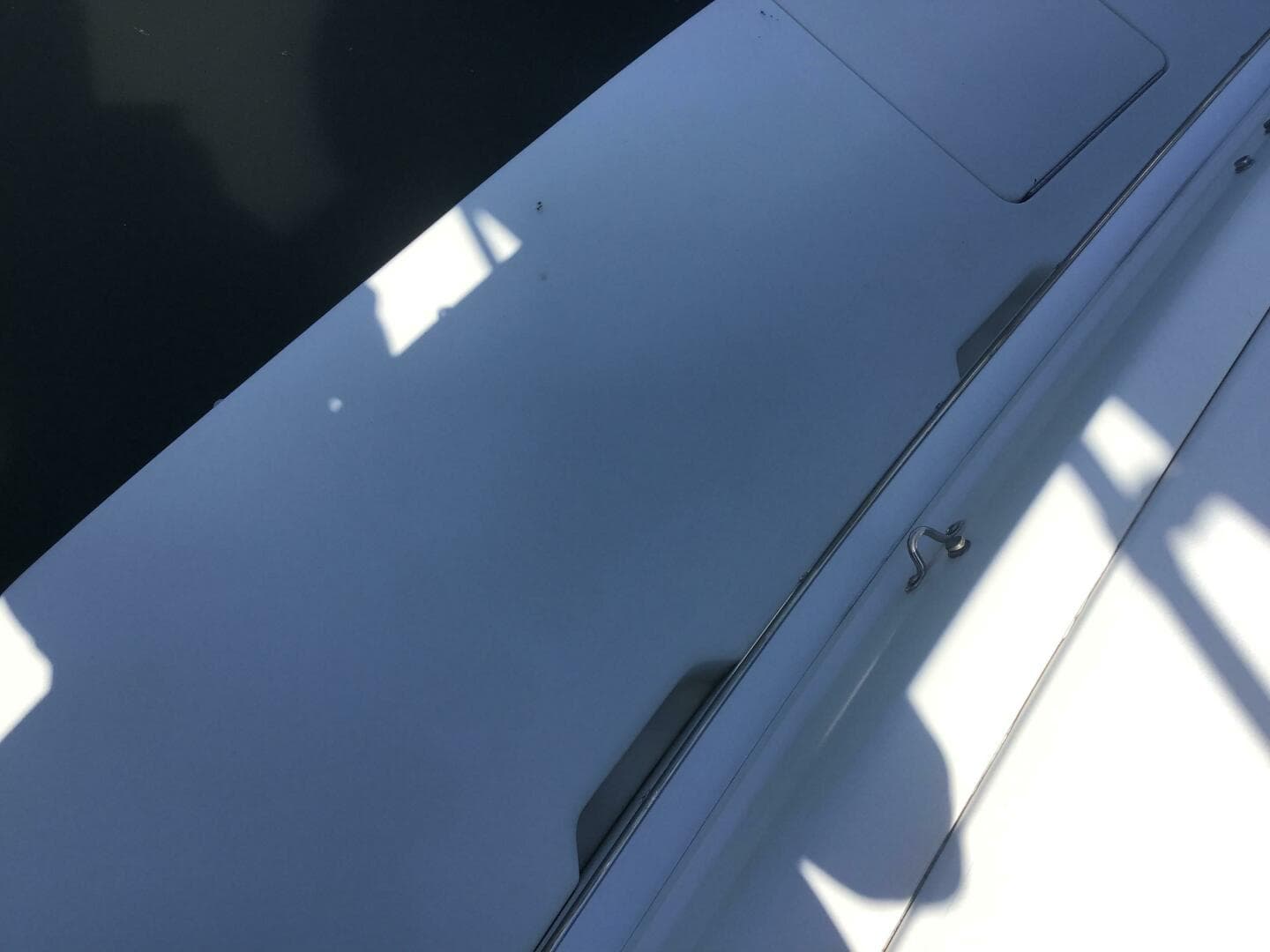 1997 Sea Ray 370 Express — photo 12