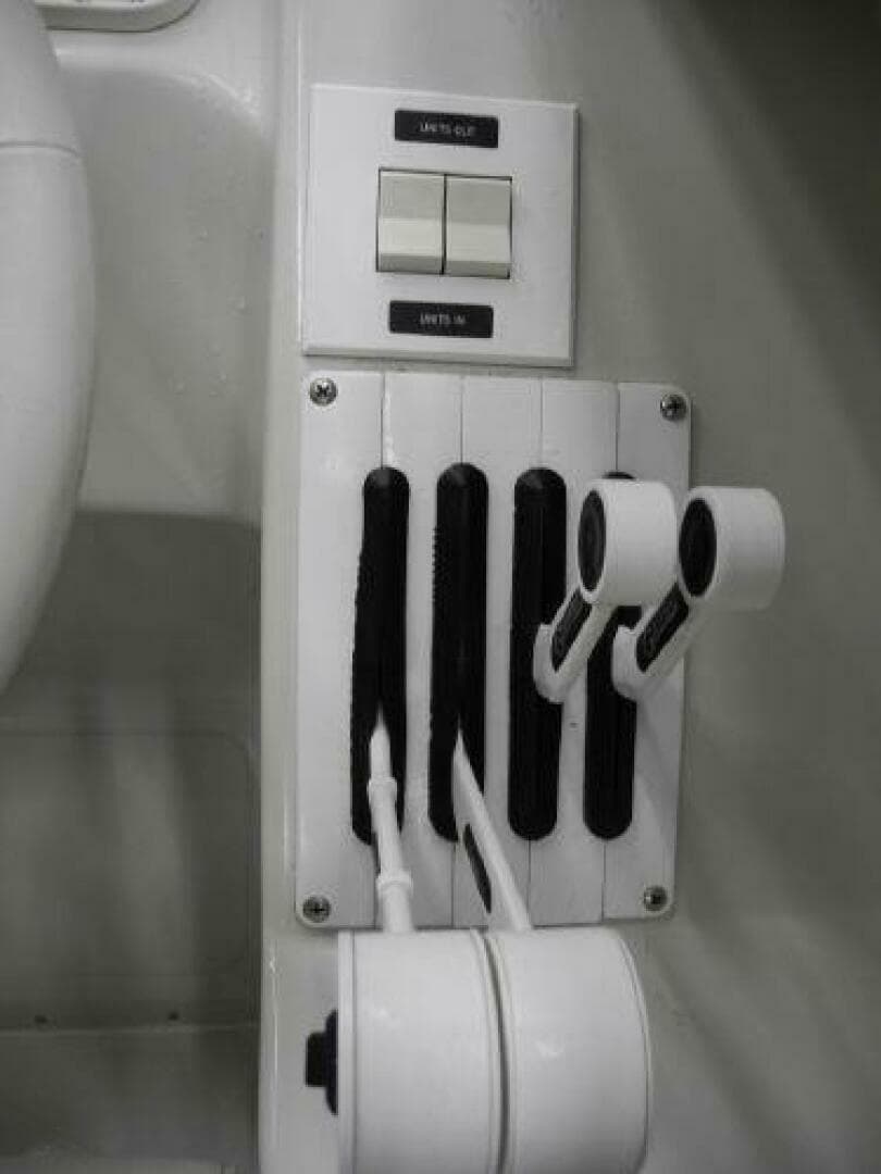 2002 Advantage — photo 13