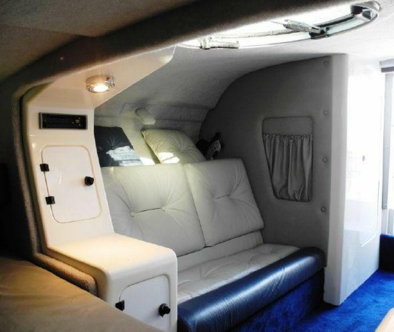 2002 Advantage — photo 15