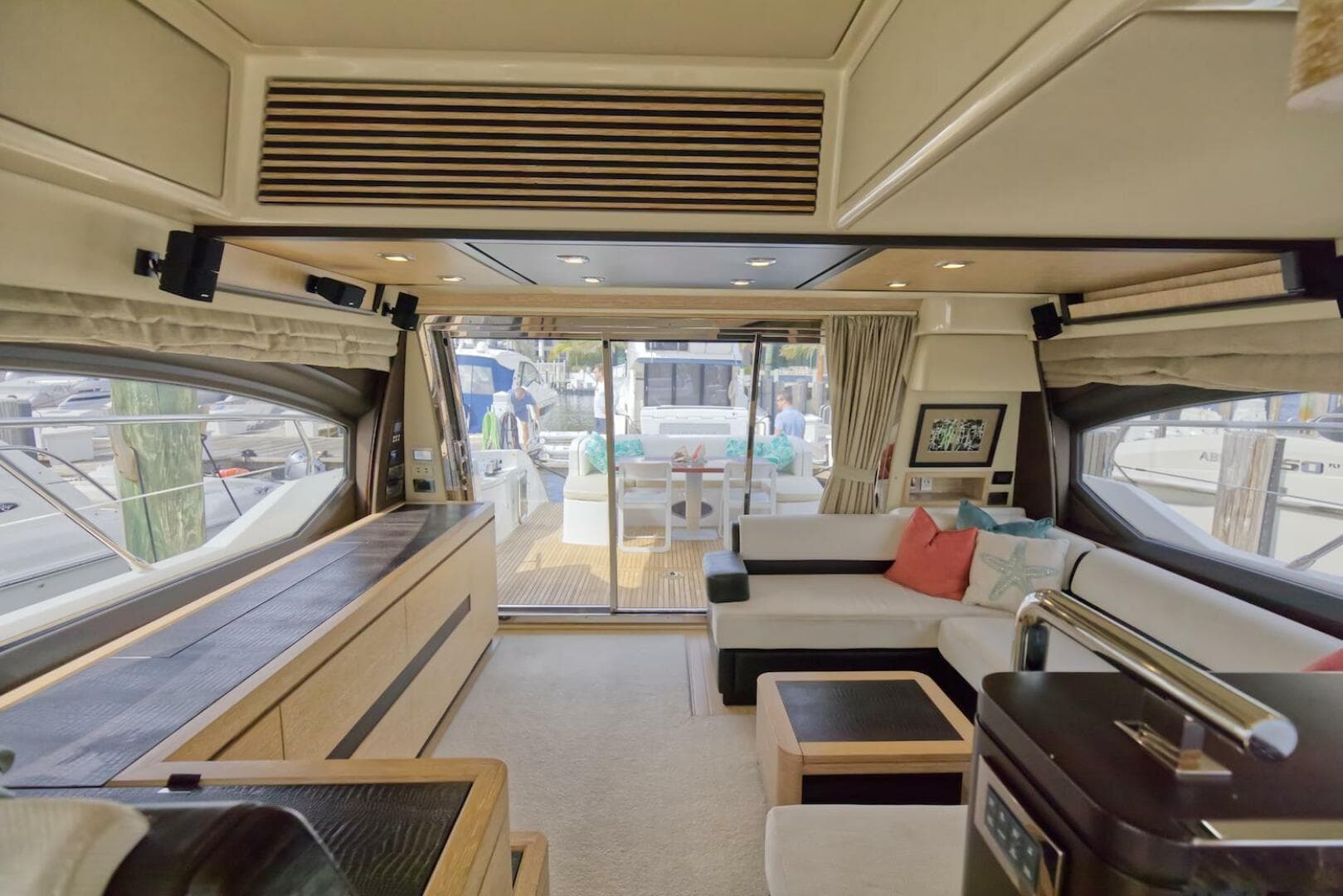 2015 Azimut 64 Flybridge — photo 20