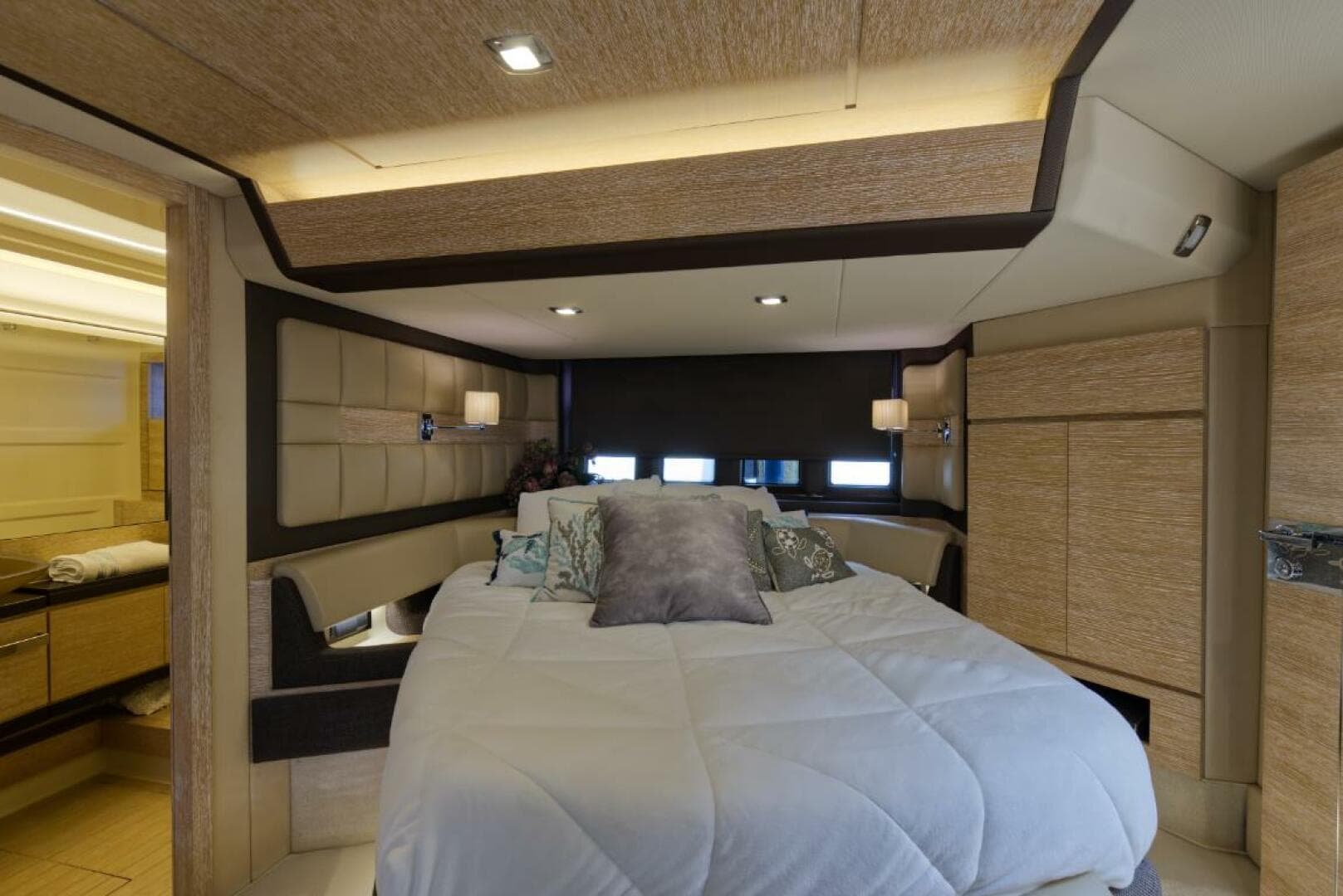 2015 Azimut 64 Flybridge — photo 33