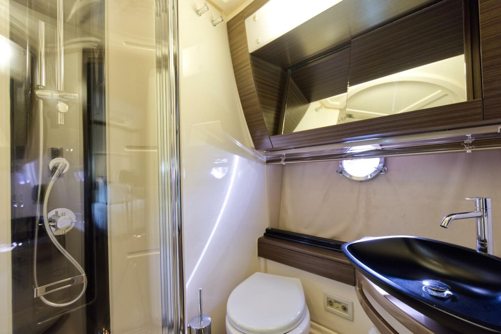 2013 Azimut 55S — photo 27