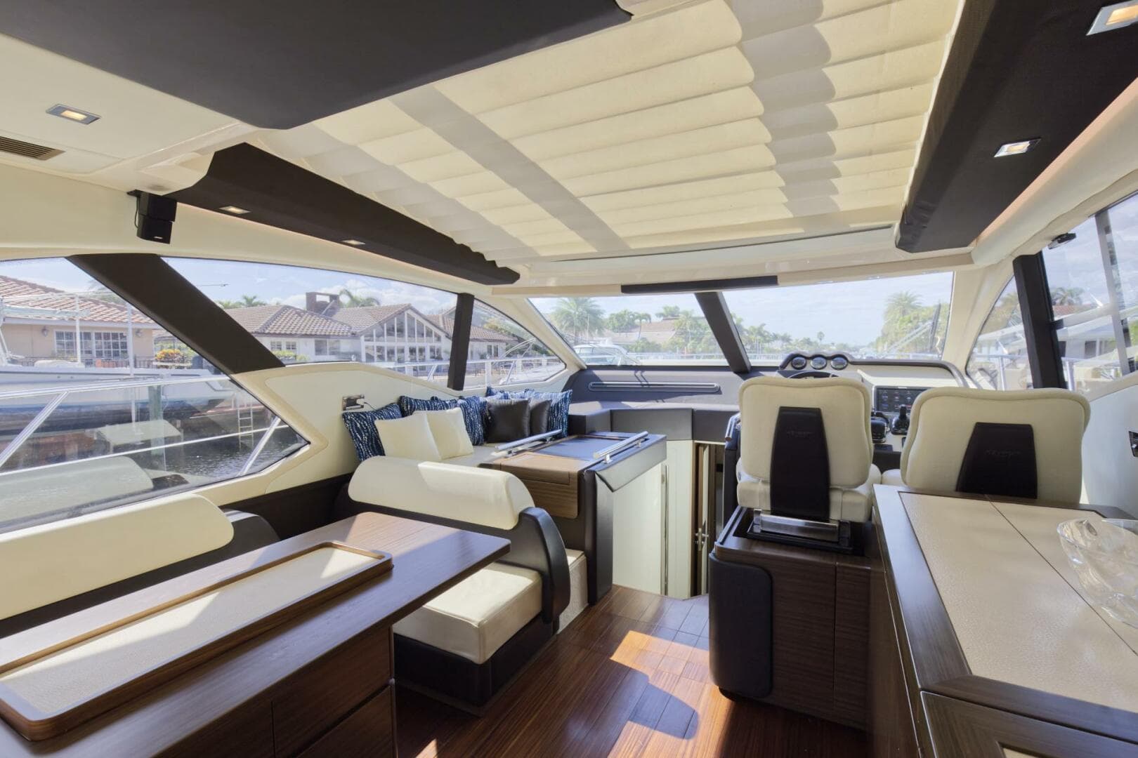 2013 Azimut 55S — photo 19