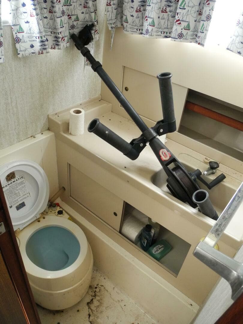 1973 Bertram 28 Sport Fisherman — photo 15