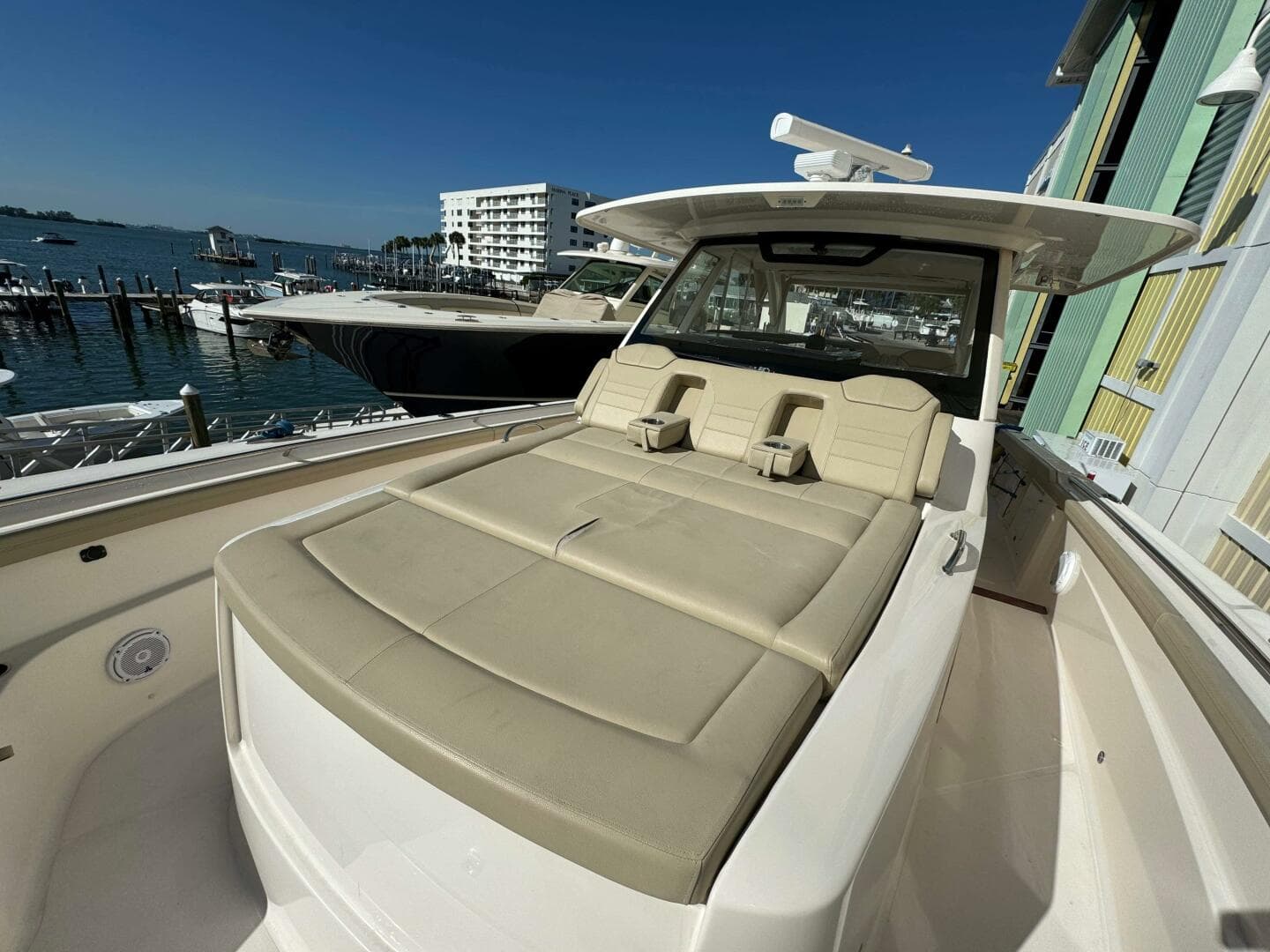 2017 Pursuit S 408 Sport — photo 89