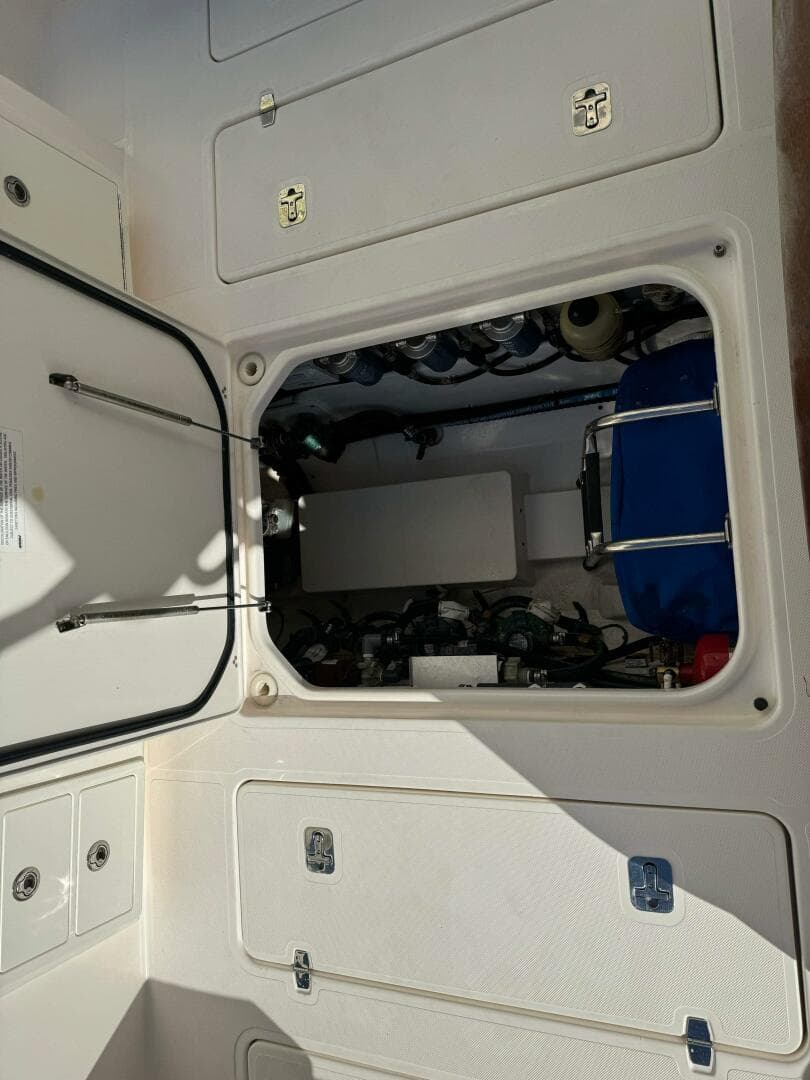 2017 Pursuit S 408 Sport — photo 49