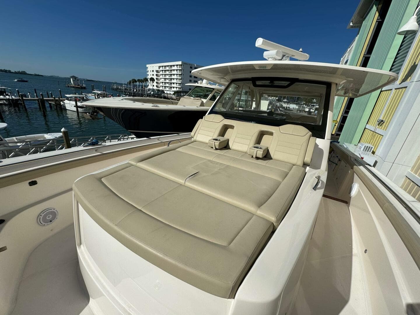 2017 Pursuit S 408 Sport — photo 52