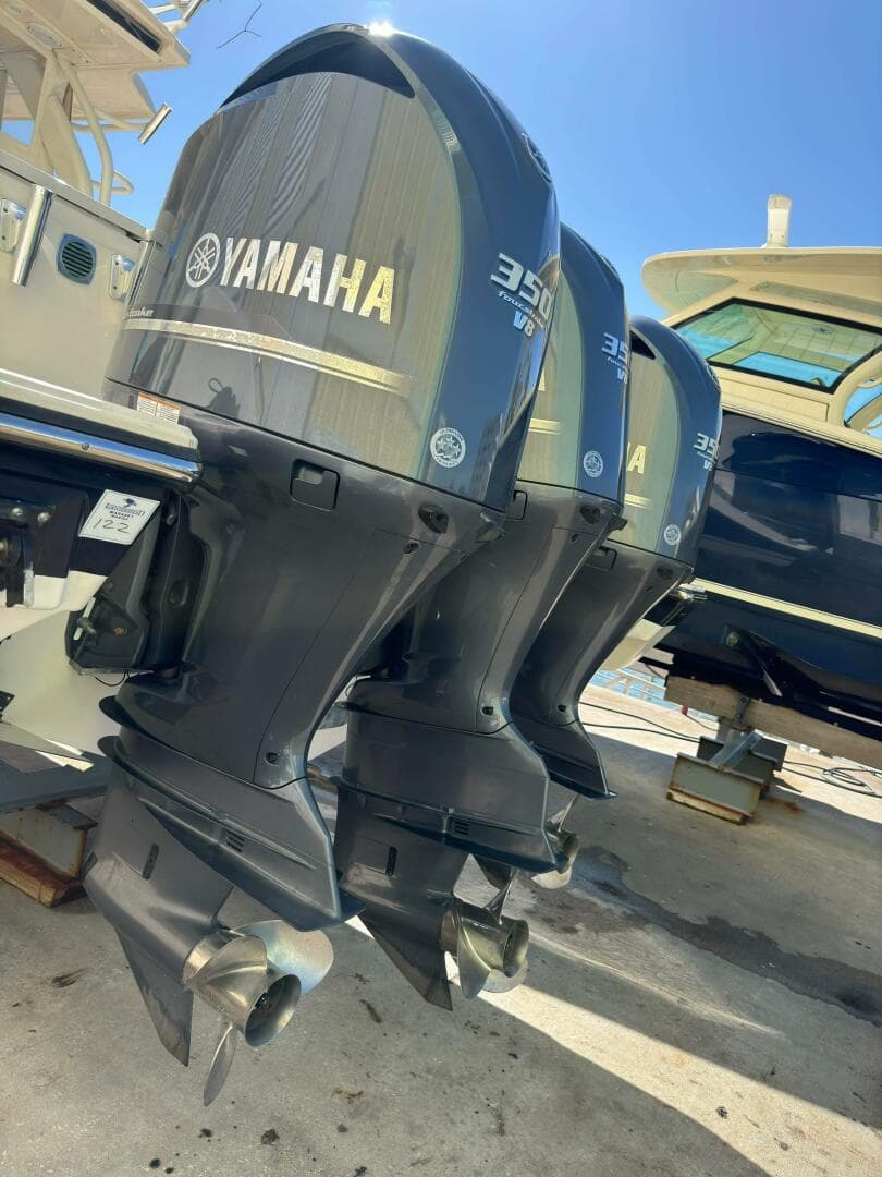 2017 Pursuit S 408 Sport — photo 72