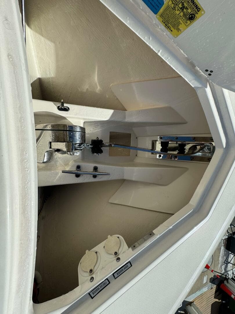 2017 Pursuit S 408 Sport — photo 88