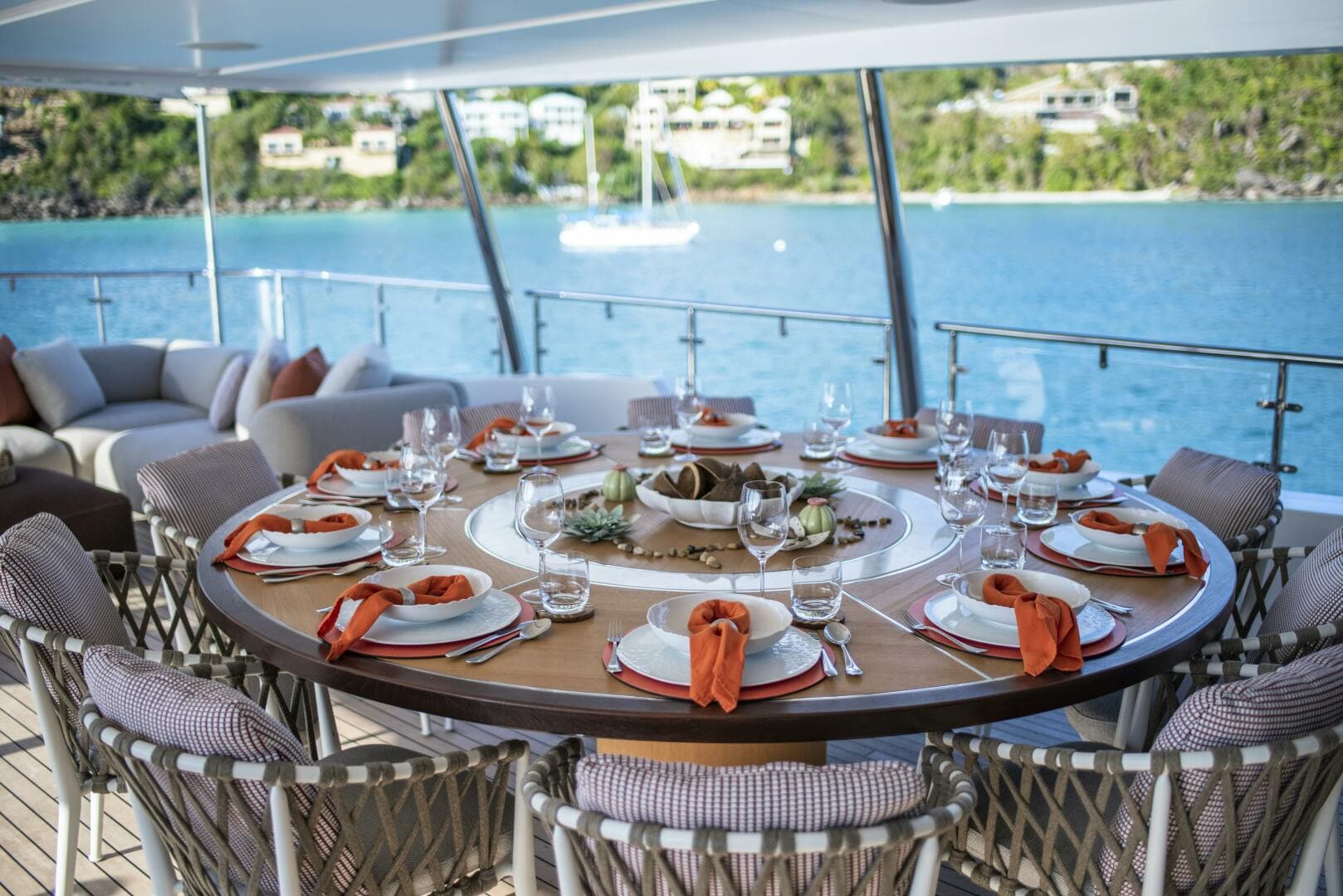 2018 Benetti Classic Supreme 132 — photo 33