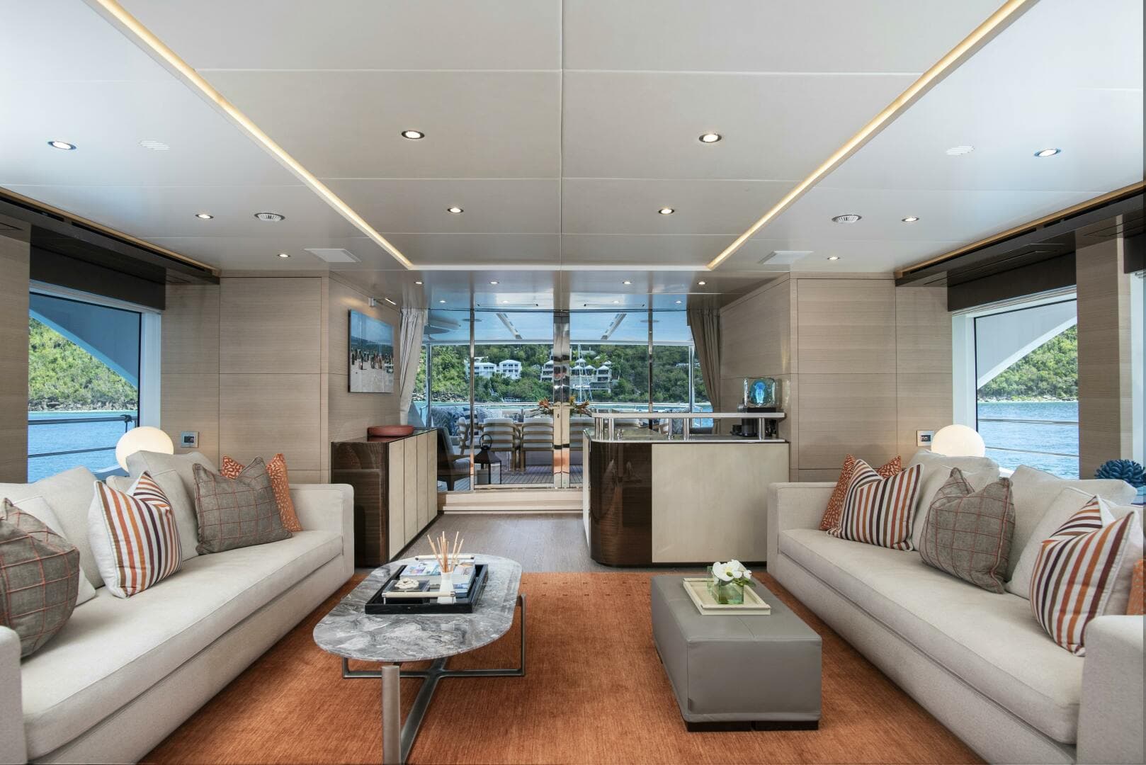 2018 Benetti Classic Supreme 132 — photo 9