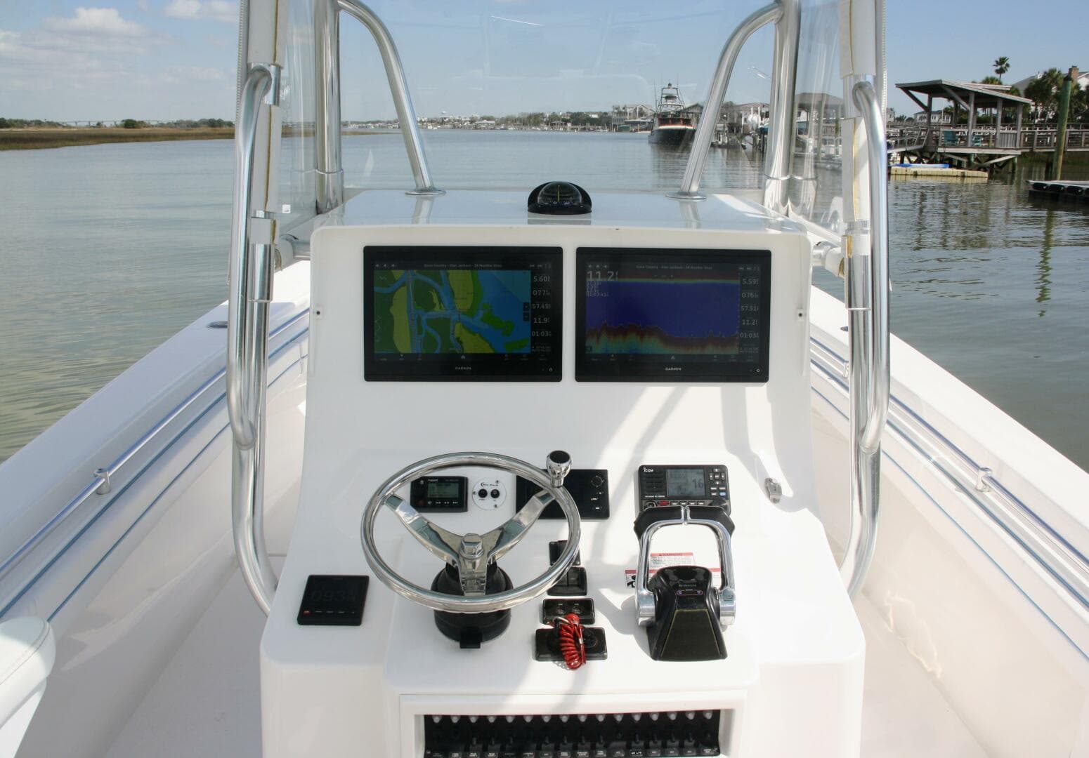 2017 Contender — photo 11