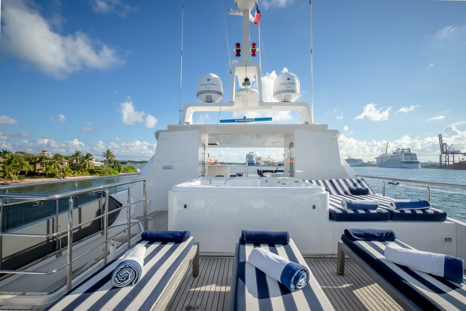 2009 Horizon Model Tri-Deck — photo 45