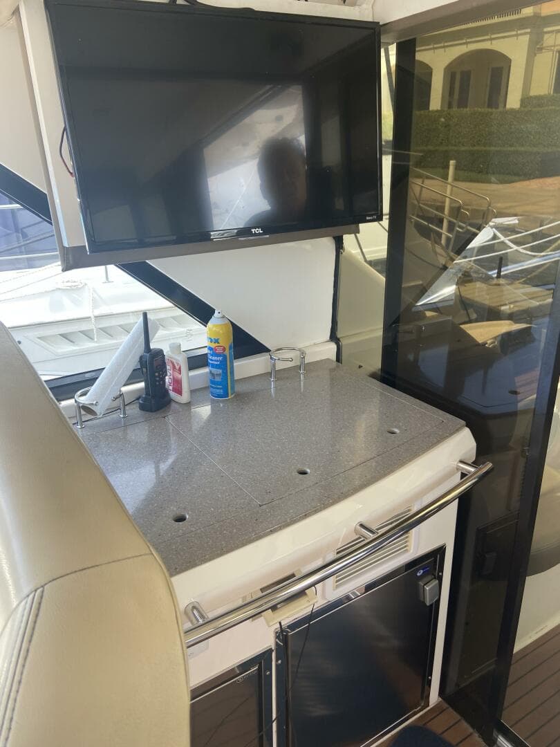 2011 Regal 46 Sport Coupe — photo 14