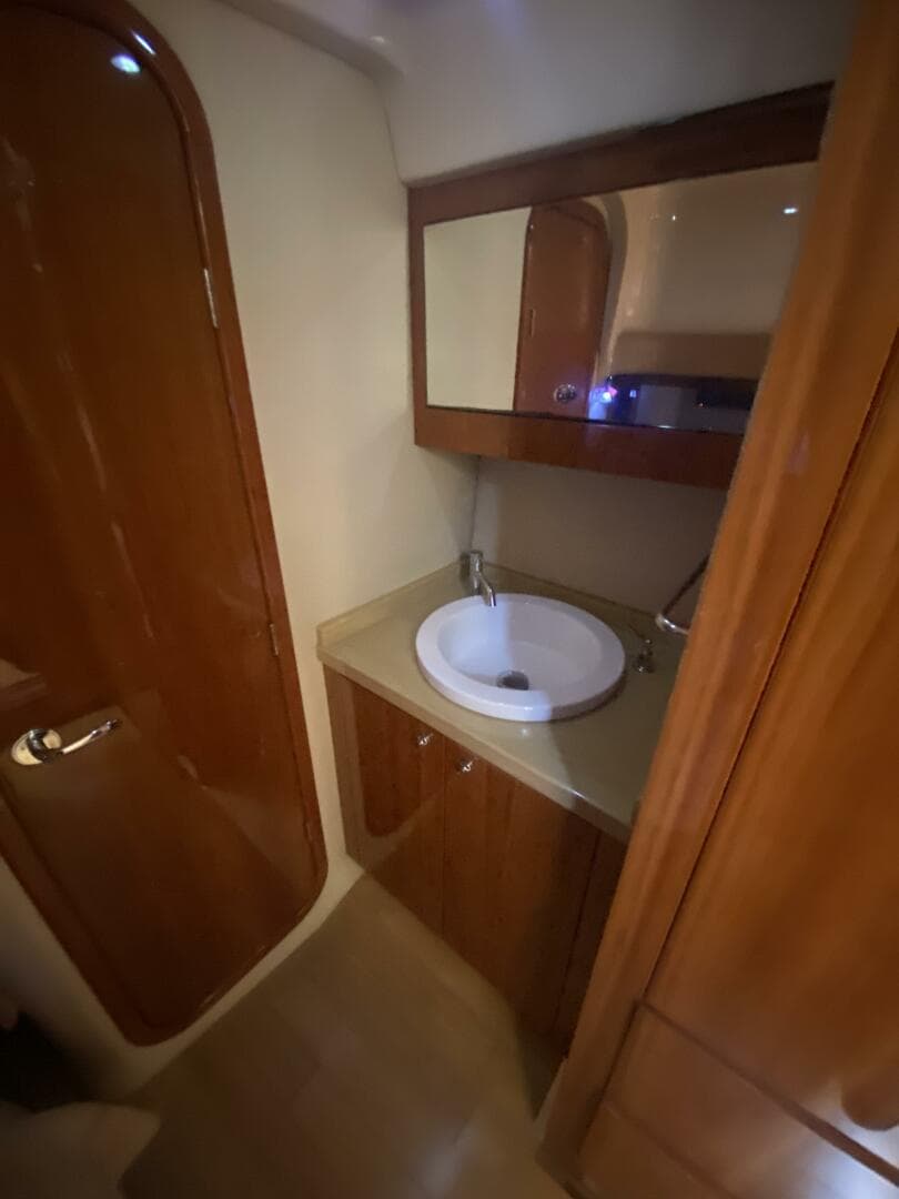 2011 Regal 46 Sport Coupe — photo 11