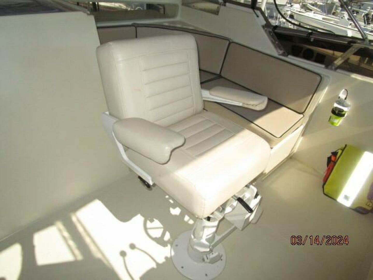 1988 Camargue Cockpit — photo 21