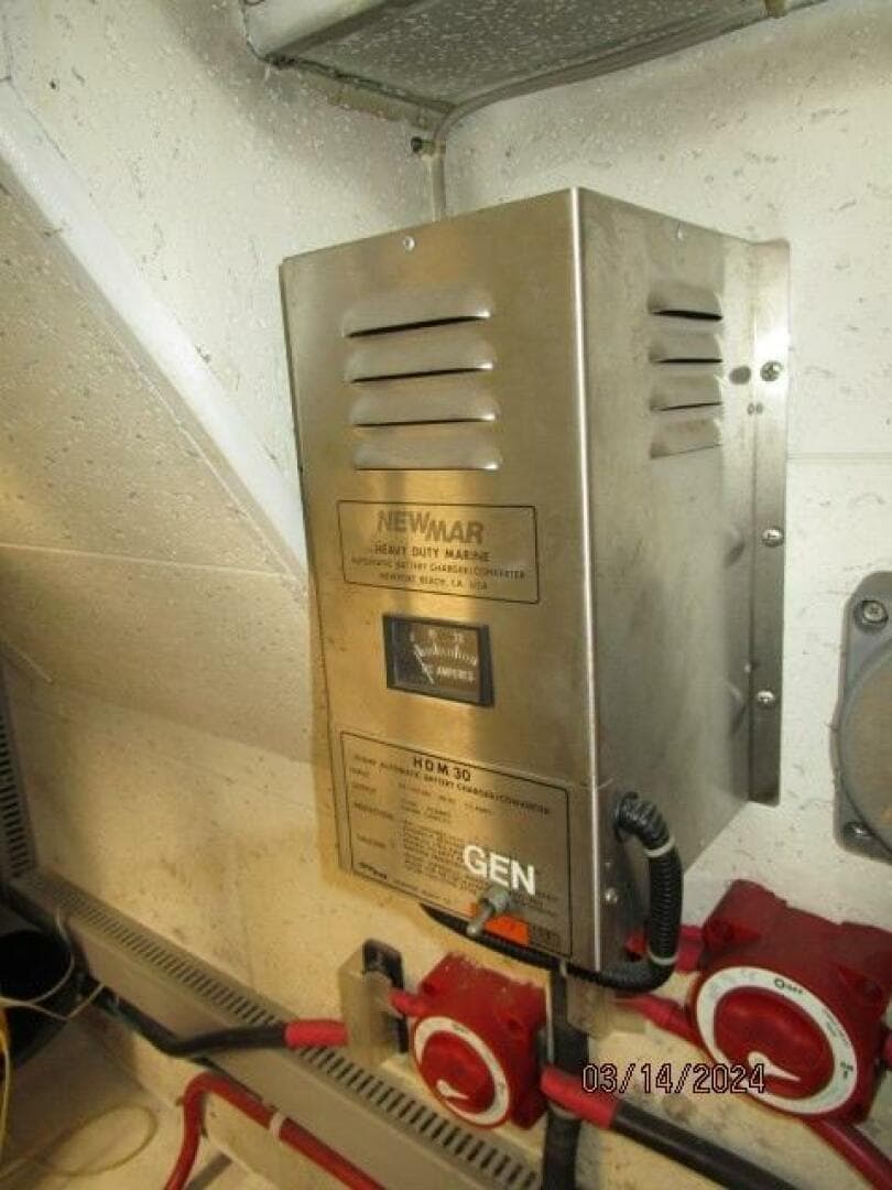 1988 Camargue Cockpit — photo 78