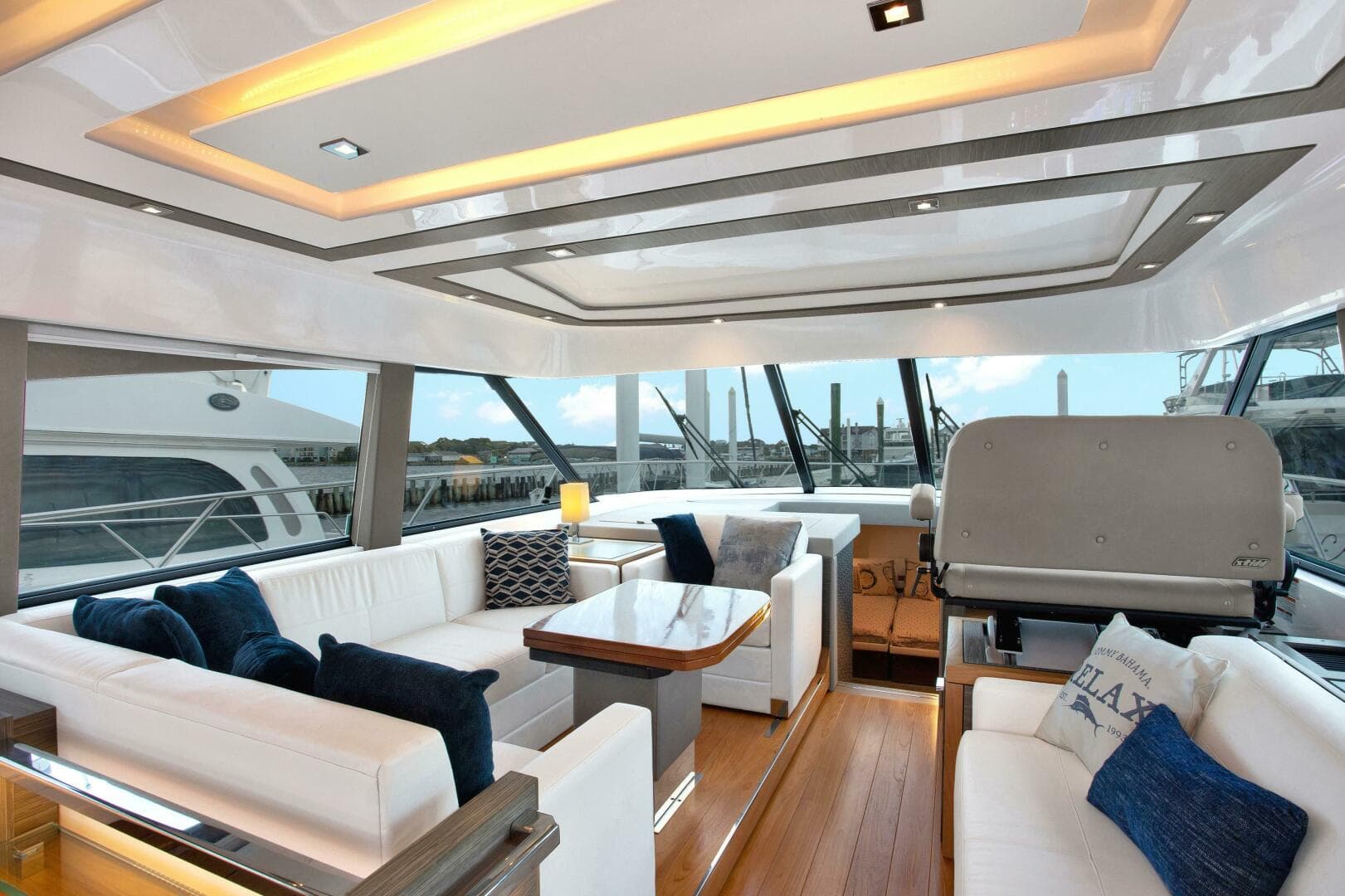 2019 Tiara Yachts 53 Coupe — photo 35