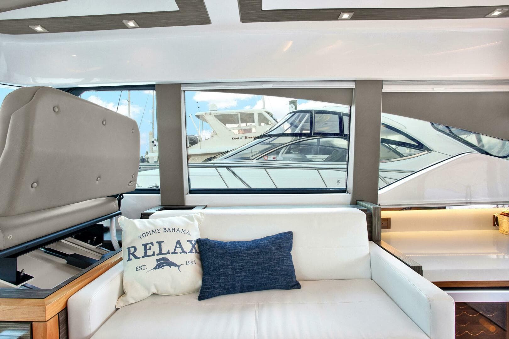 2019 Tiara Yachts 53 Coupe — photo 29