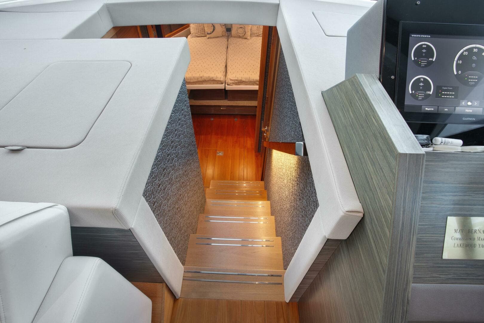 2019 Tiara Yachts 53 Coupe — photo 39