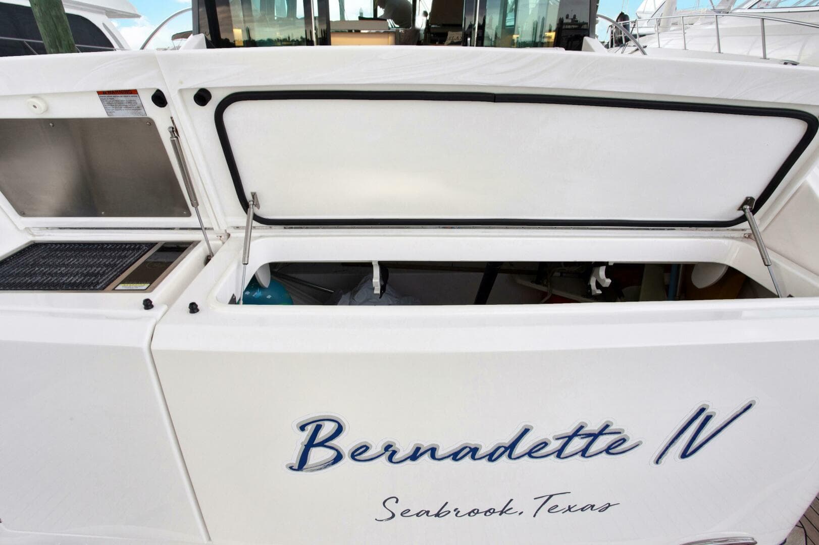 2019 Tiara Yachts 53 Coupe — photo 26