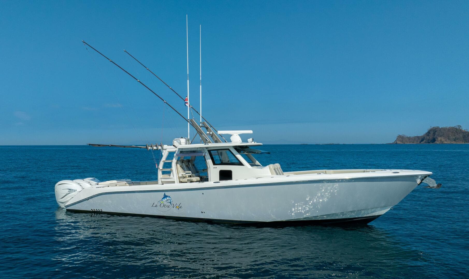 2021 Solace 41 Center Console — photo 1