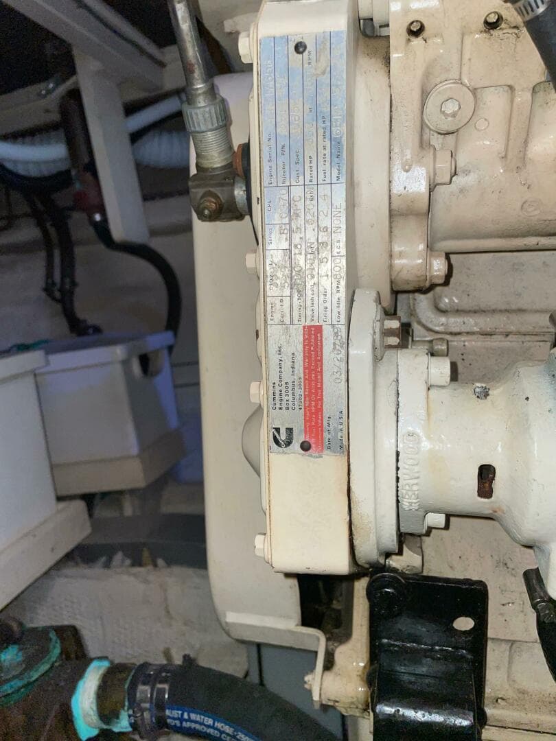 1990 Grand Banks 42 Classic — photo 4