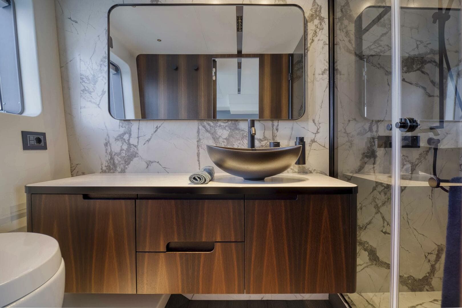 2023 Astondoa 5 — photo 18