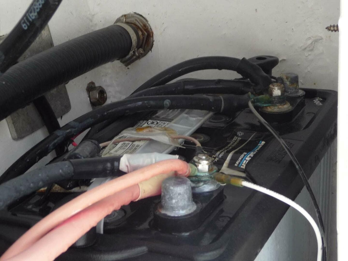 1985 Wellcraft Scarab 34 — photo 24