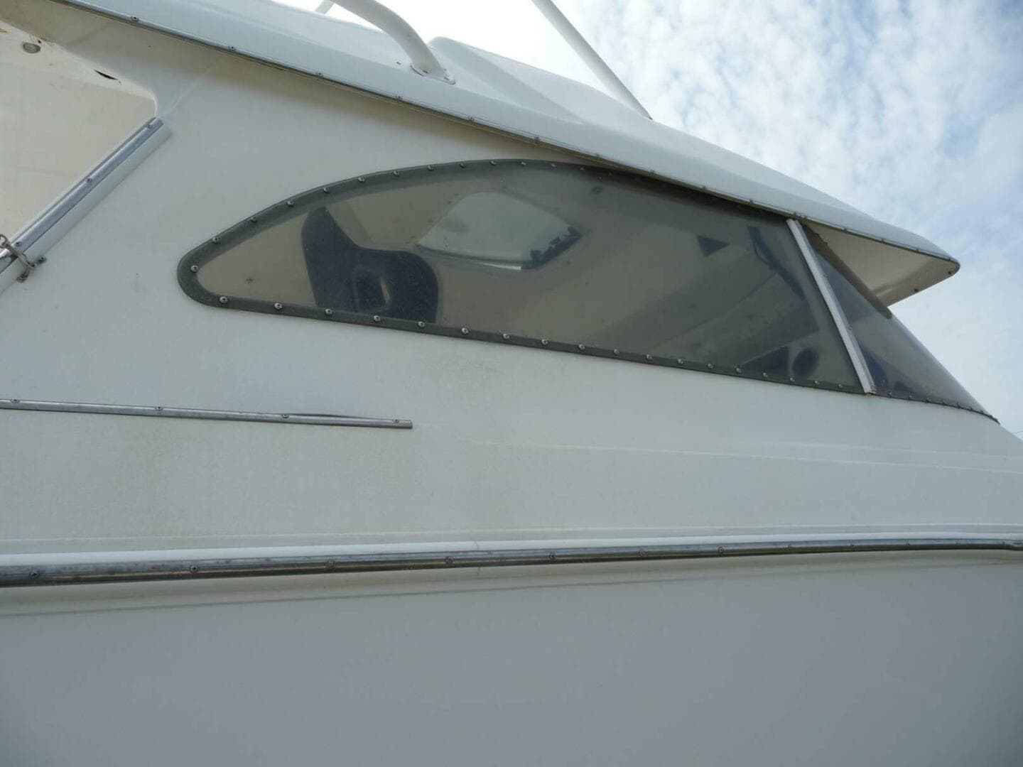 1985 Wellcraft Scarab 34 — photo 11