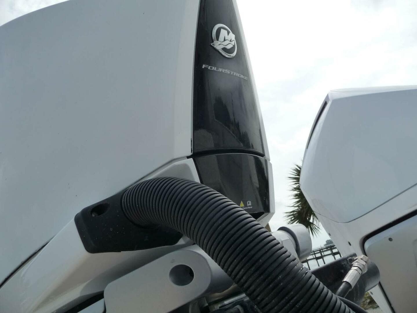 1985 Wellcraft Scarab 34 — photo 13