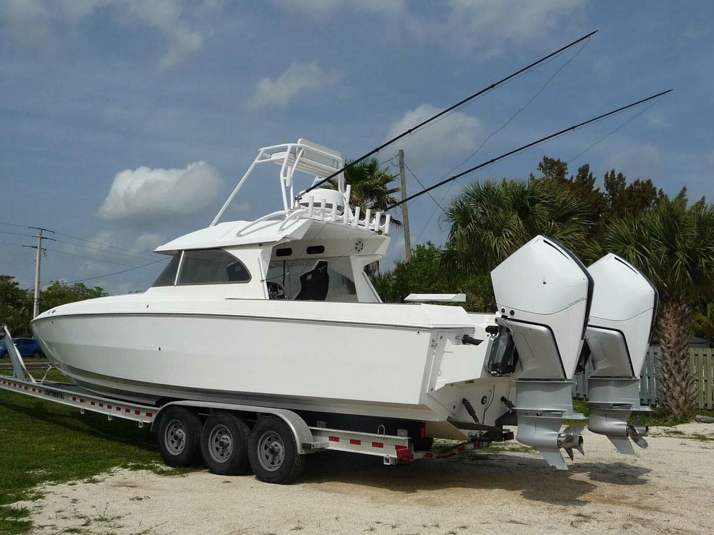 1985 Wellcraft Scarab 34 — photo 2