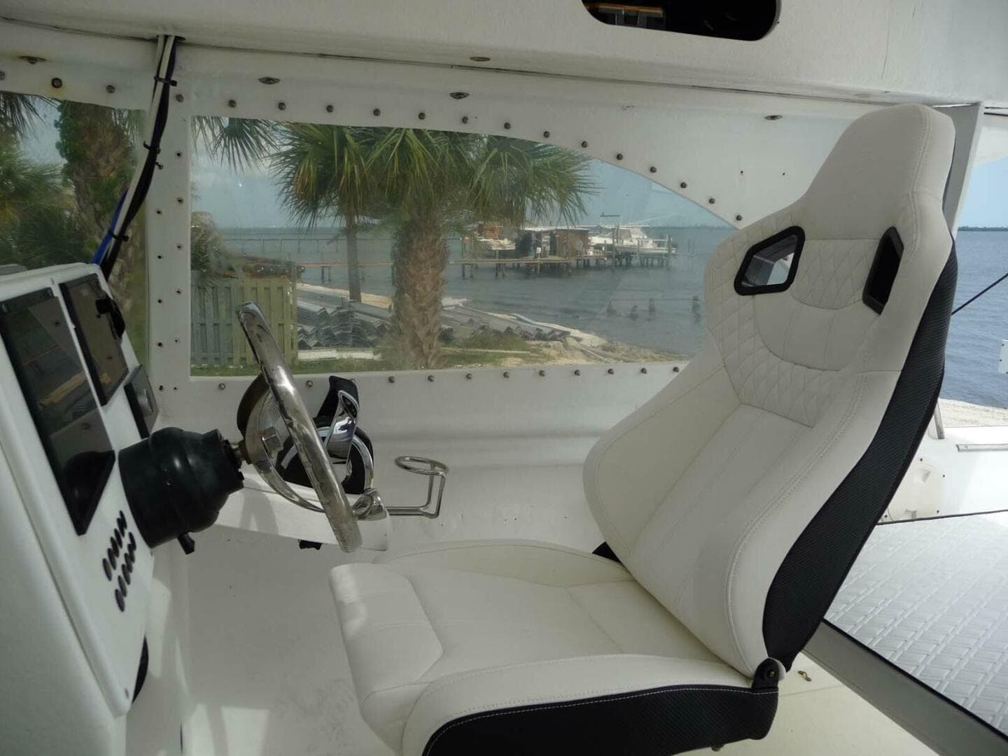 1985 Wellcraft Scarab 34 — photo 15