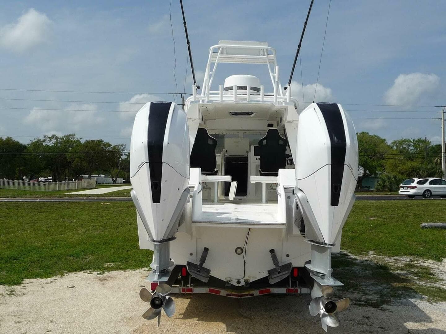 1985 Wellcraft Scarab 34 — photo 4