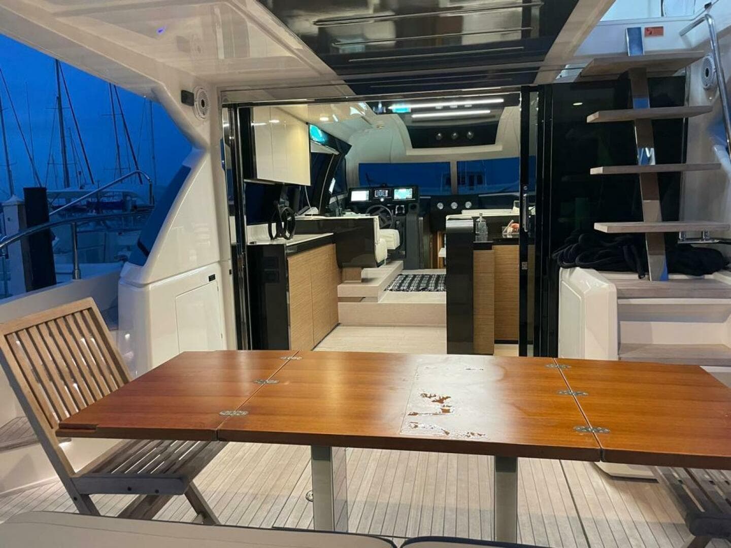 2016 Ferretti Yachts 550 — photo 24