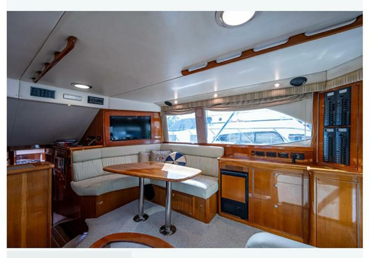 2004 Riviera 42 Convertible — photo 10